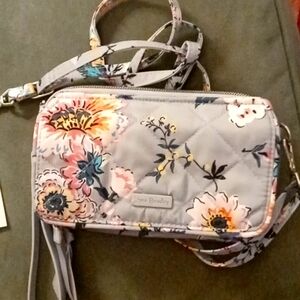 Vera Bradley mid size crossbody